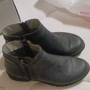 Women's Navy Blue Boots